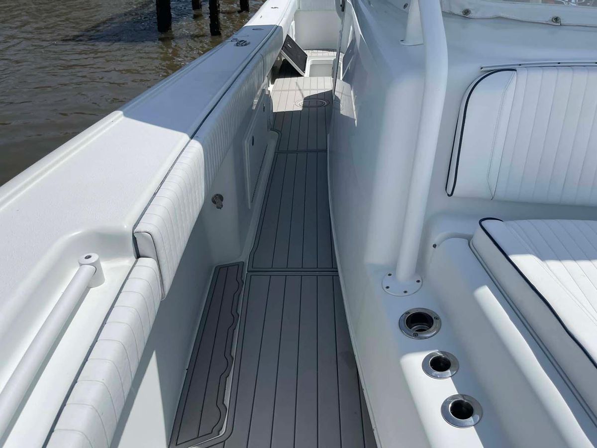 2014 Yellowfin 42 