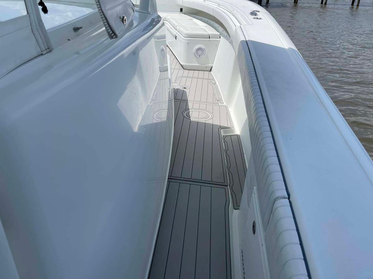 2014 Yellowfin 42 