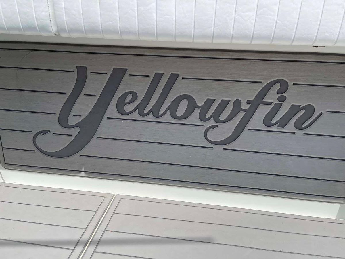 2014 Yellowfin 42 