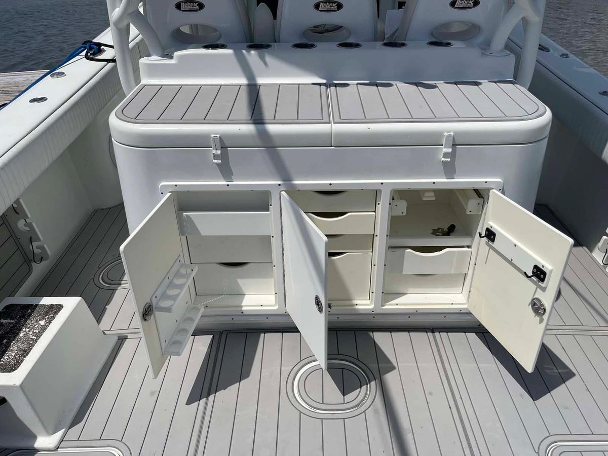 2014 Yellowfin 42 