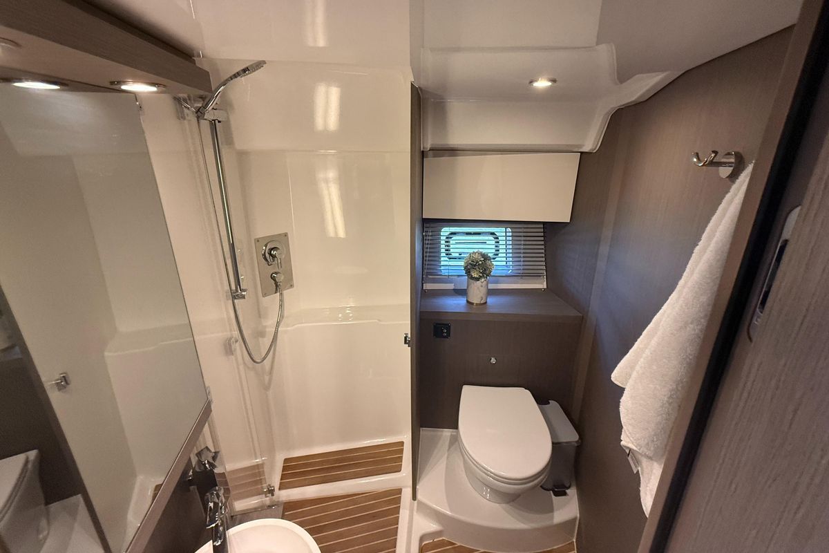 2023 Beneteau 48 