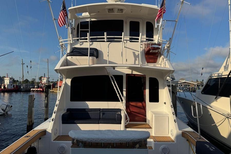 2002 Viking 61 