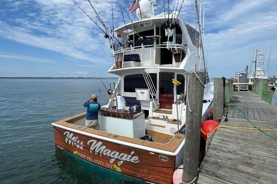 2002 Viking 61 