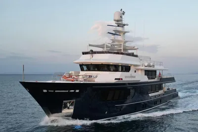 RMK Marine Explorer Yacht 120