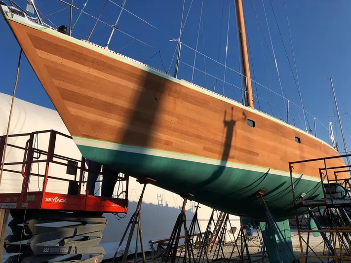 Van Ki Pass Yacht Photos Pics 