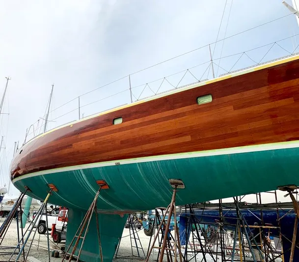 Van Ki Pass Yacht Photos Pics 