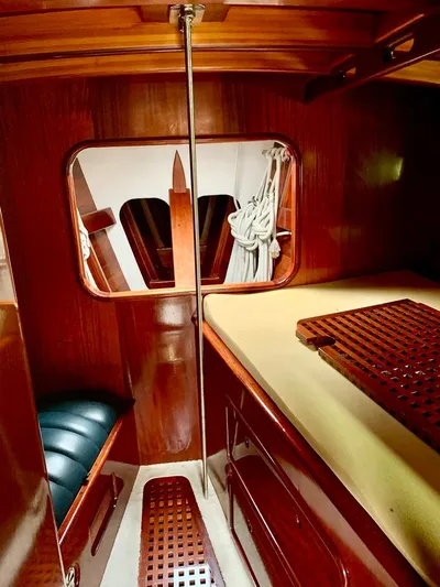 Van Ki Pass Yacht Photos Pics 