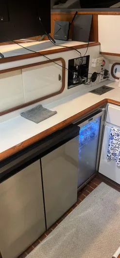 Hound Dog Yacht Photos Pics 