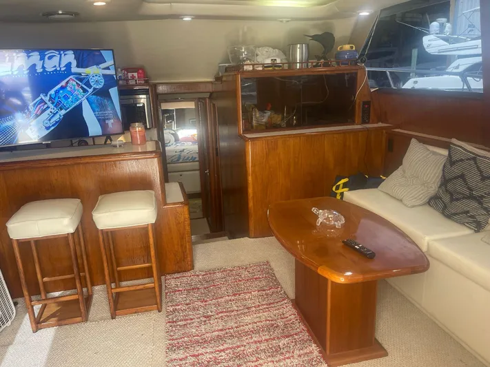 Hound Dog Yacht Photos Pics 