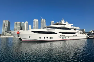 2018 Gulf Craft Majesty 155