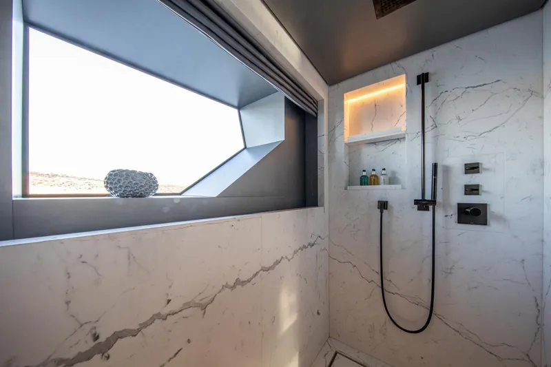 Pandion Pearl Yacht Photos Pics Luxurious marble shower in 2021 Sanlorenzo 44 Alloy yacht bathroom.