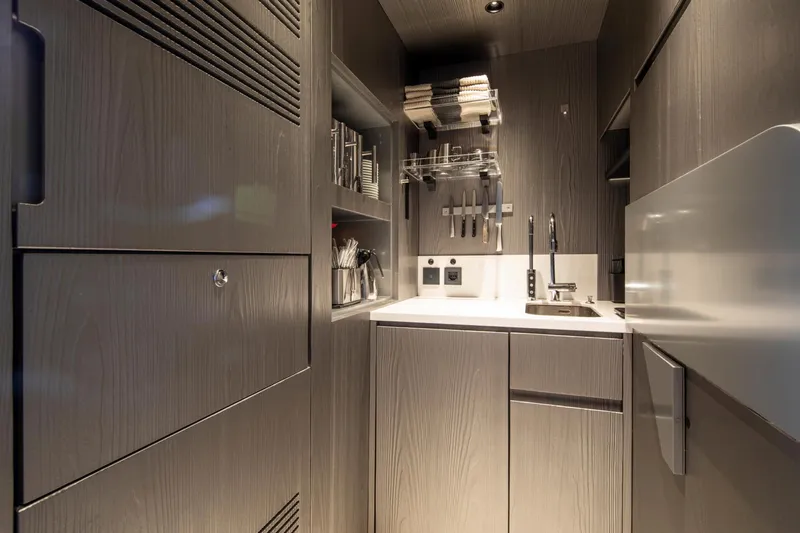 Pandion Pearl Yacht Photos Pics 