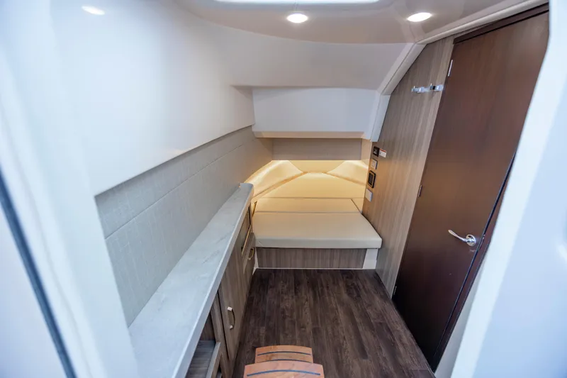 Dream Weaver Yacht Photos Pics 