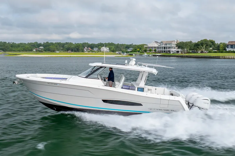 Dream Weaver Yacht Photos Pics 