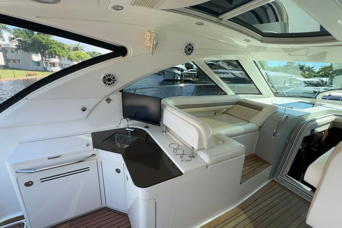 2012 Sea Ray 47 