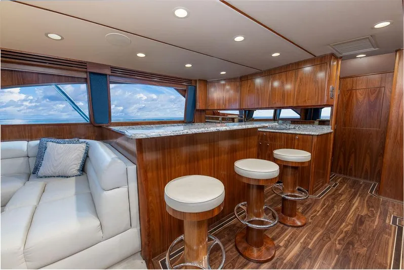 Sea I Sea Yacht Photos Pics Bar Area Galley