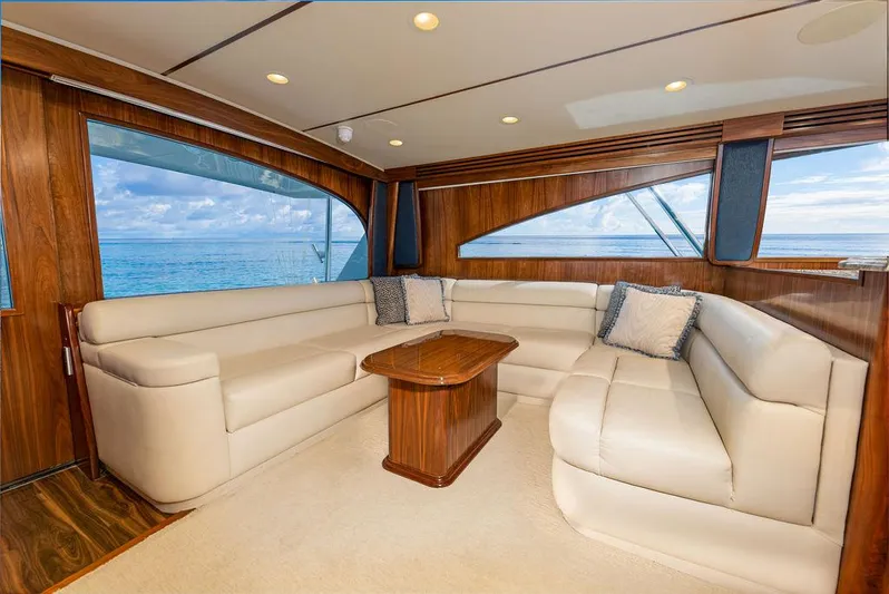 Sea I Sea Yacht Photos Pics Salon Seating