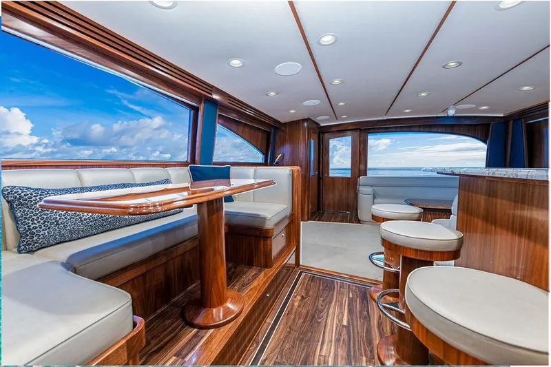 Sea I Sea Yacht Photos Pics Dining & Bar Stools