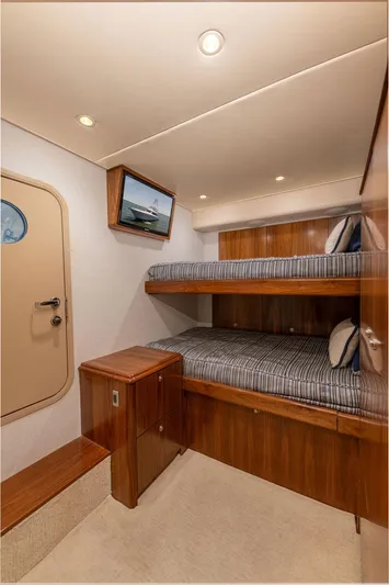 Sea I Sea Yacht Photos Pics Crew Stateroom - 4