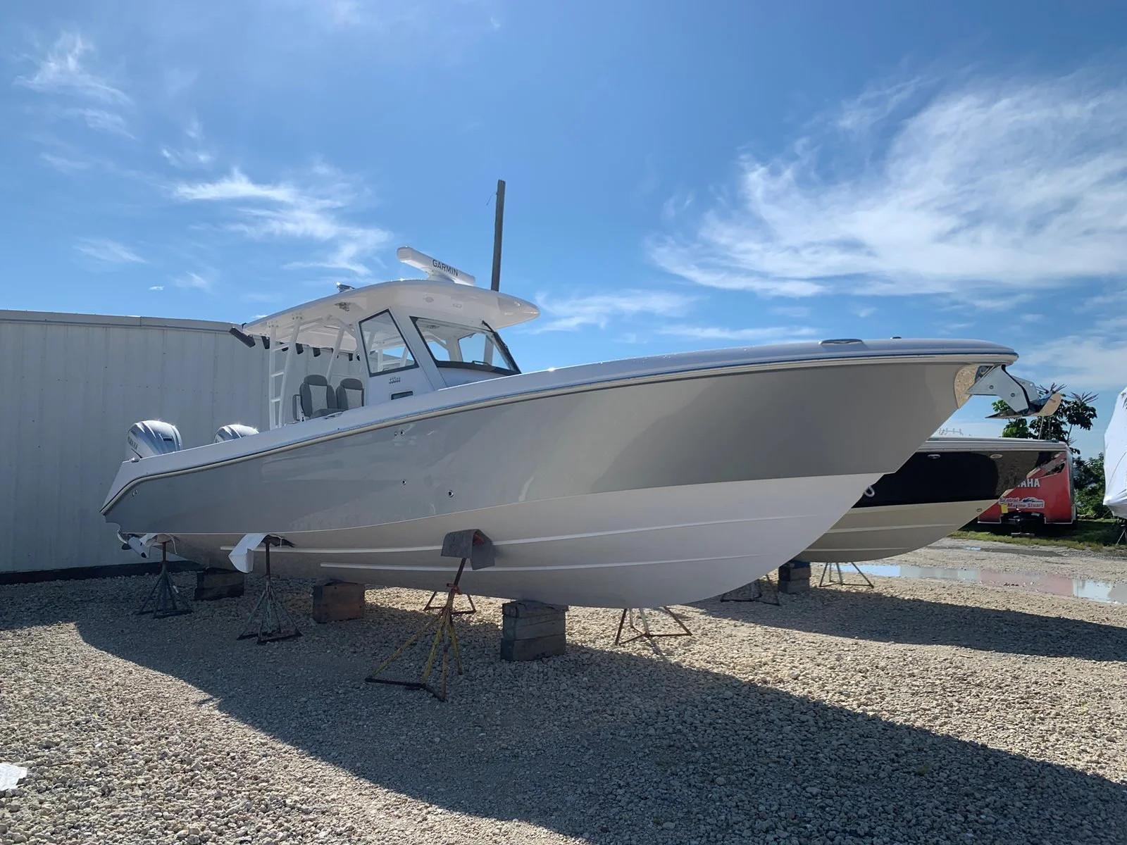 2024 Everglades 365 CC Centre Console for sale - YachtWorld