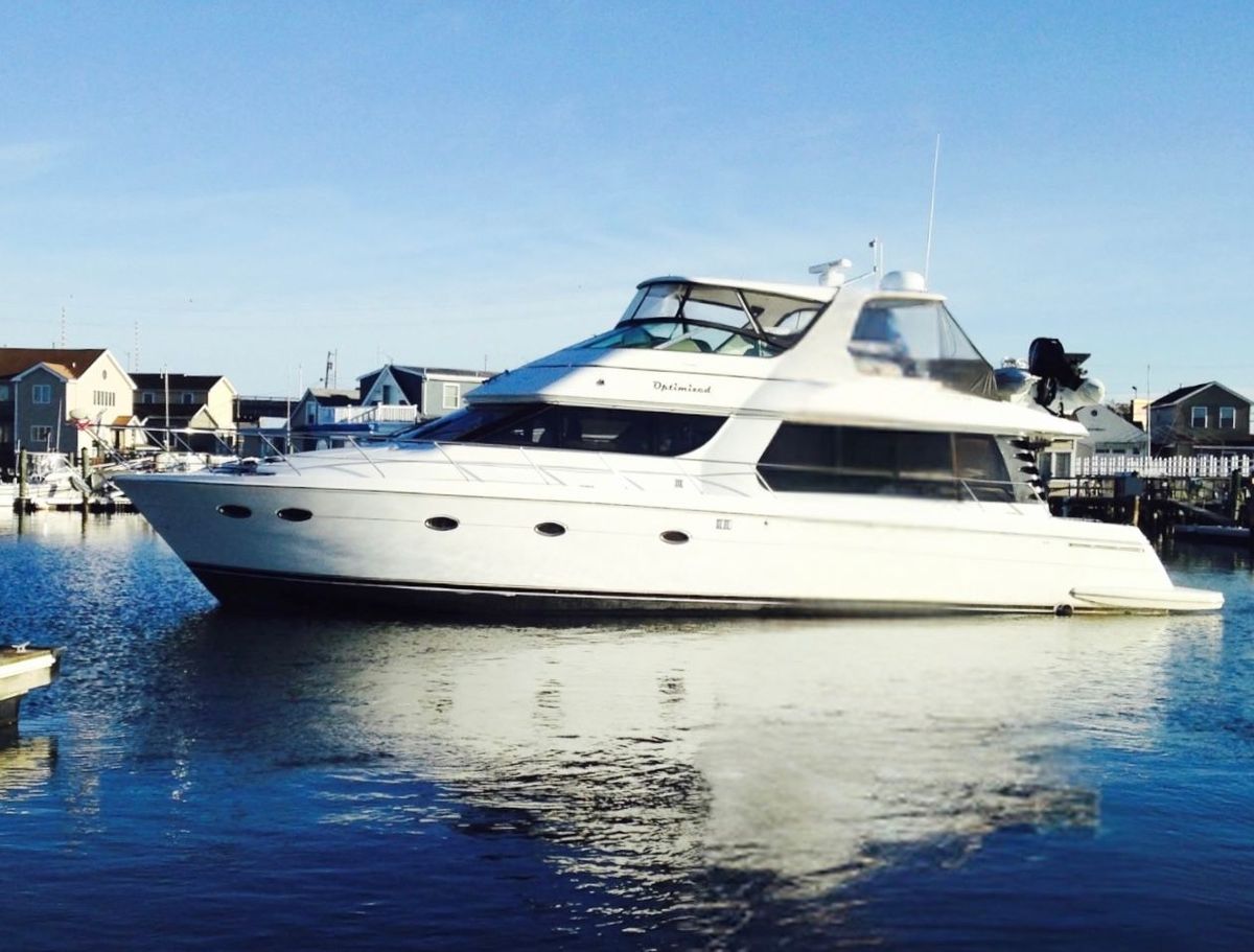 2002 Carver 57 