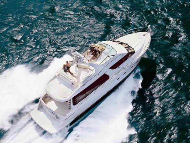 2002 Carver 57 