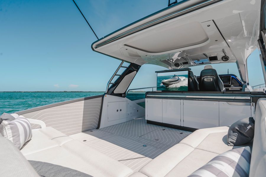 2022 Azimut Verve 47