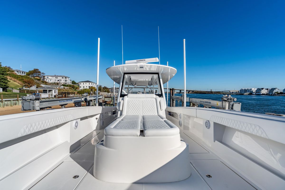 2025 Front Runner 43 