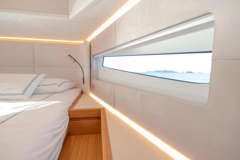 Opale Yacht Photos Pics 2025 Solaris Power 52 yacht for sale in the south of France on the Mediterranean coast 