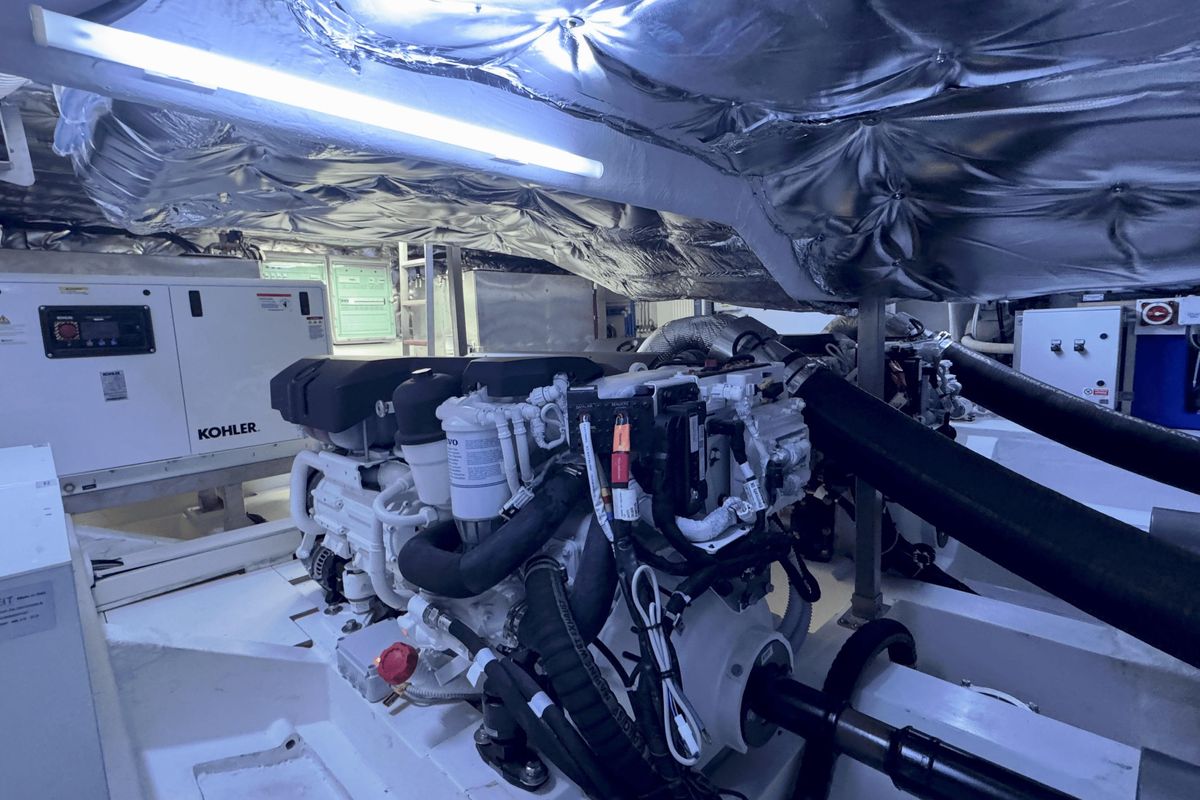 2025 Solaris Power 53 