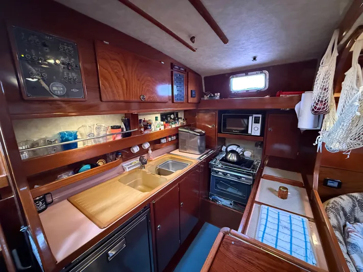 Sammi-k Yacht Photos Pics 