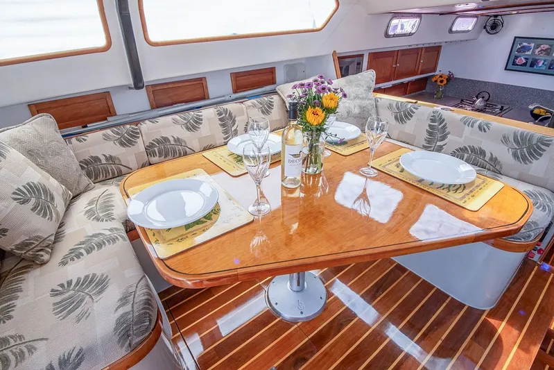 Malolo Yacht Photos Pics 