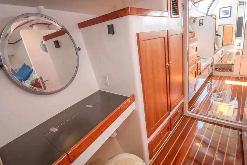 Malolo Yacht Photos Pics 