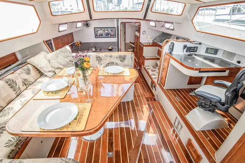 Malolo Yacht Photos Pics 