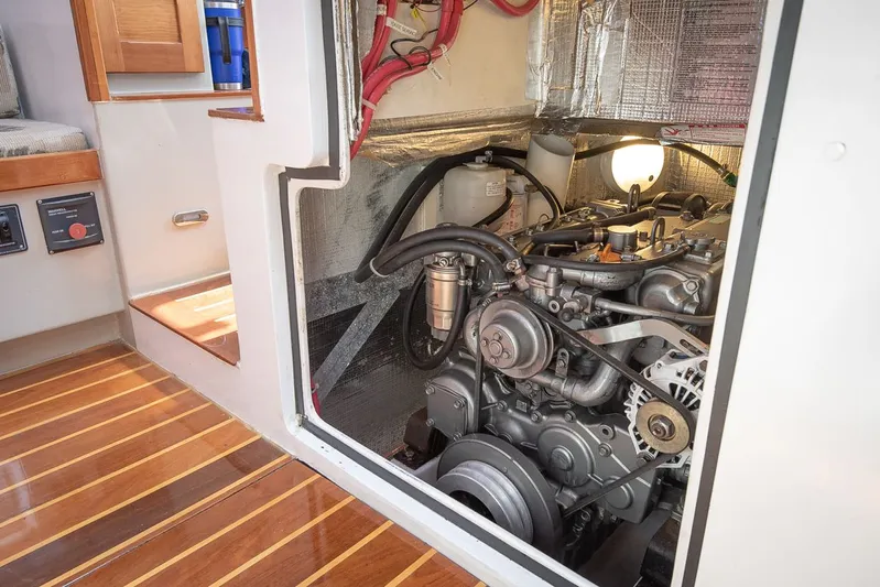 Malolo Yacht Photos Pics 