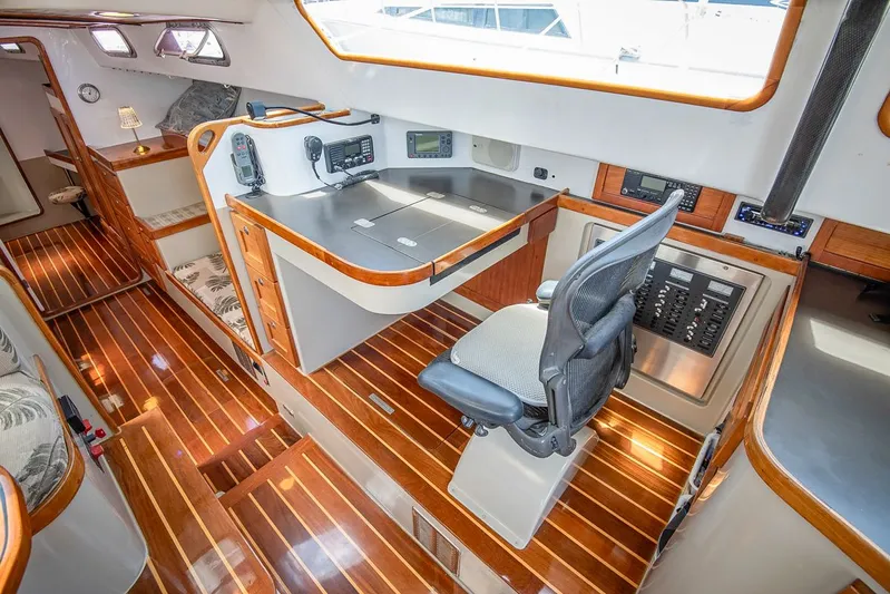 Malolo Yacht Photos Pics 