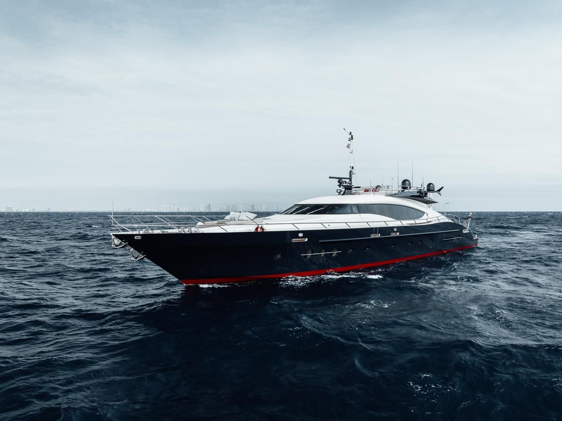 2006 Palmer Johnson 120 