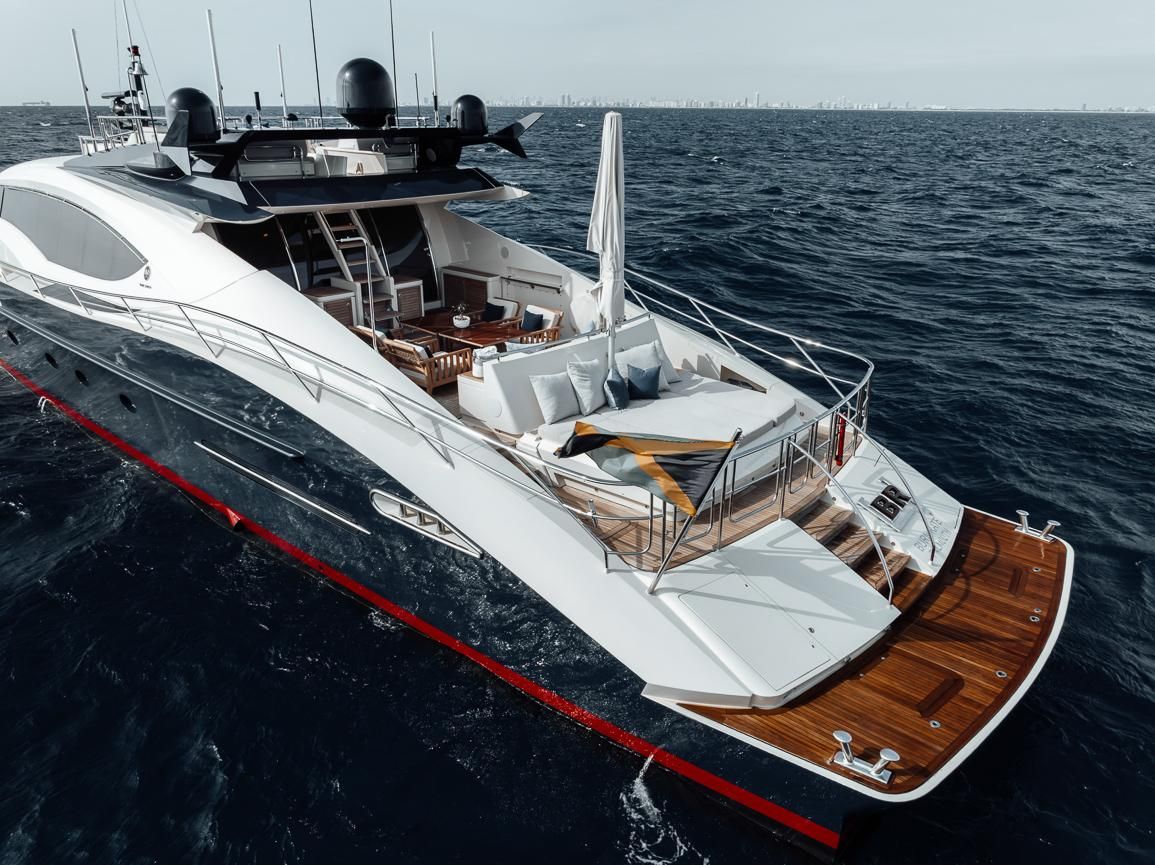 2006 Palmer Johnson 120 