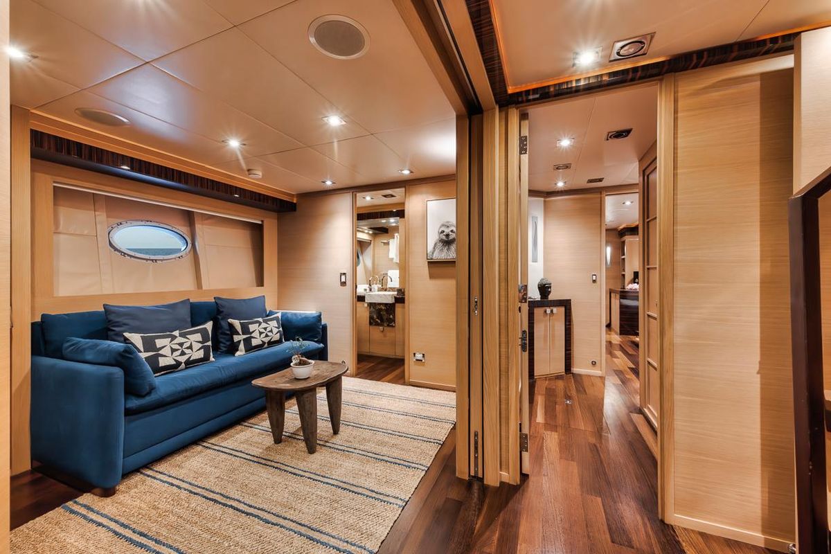 2006 Palmer Johnson 120 