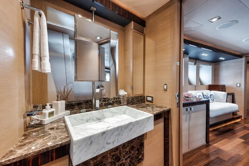 Burn Rate Yacht Photos Pics 