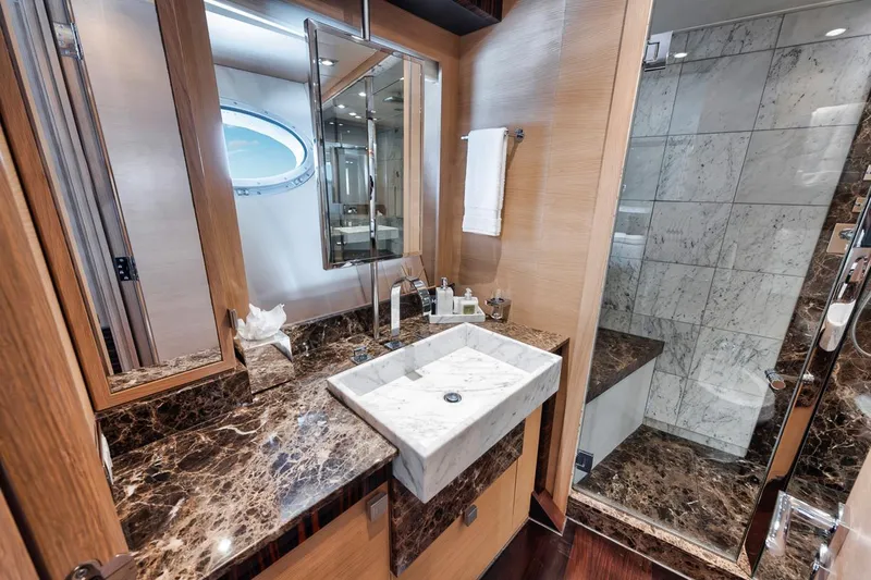 Burn Rate Yacht Photos Pics 