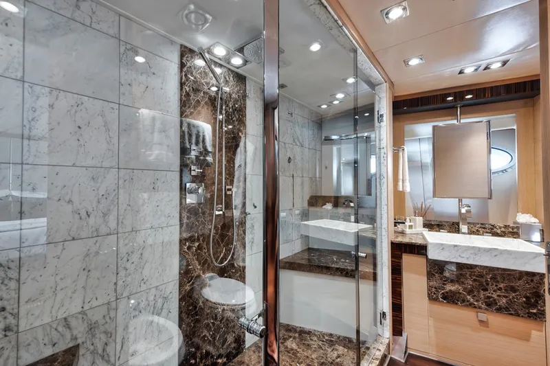 Burn Rate Yacht Photos Pics 