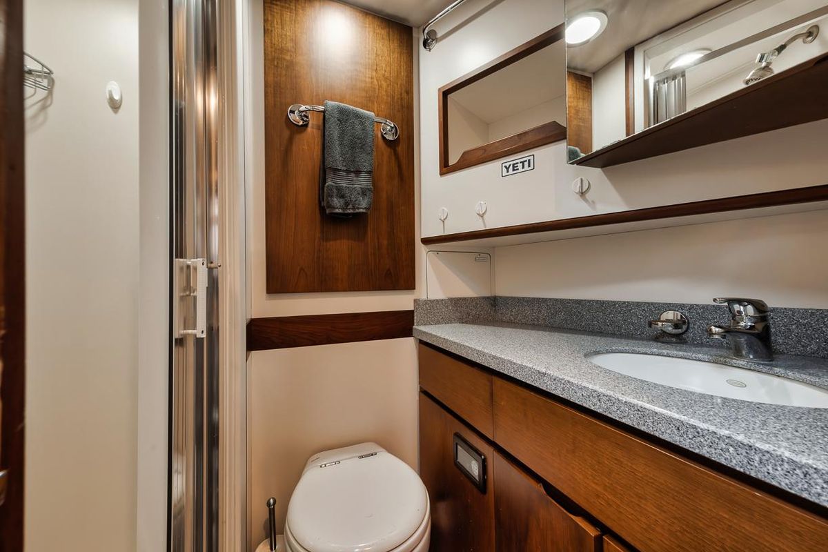 2006 Palmer Johnson 120 