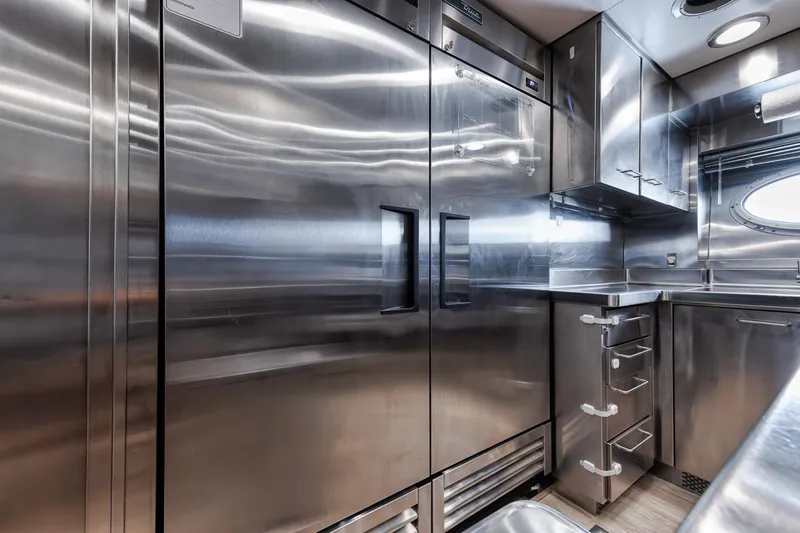 Burn Rate Yacht Photos Pics 