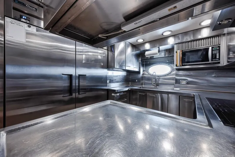 Burn Rate Yacht Photos Pics 