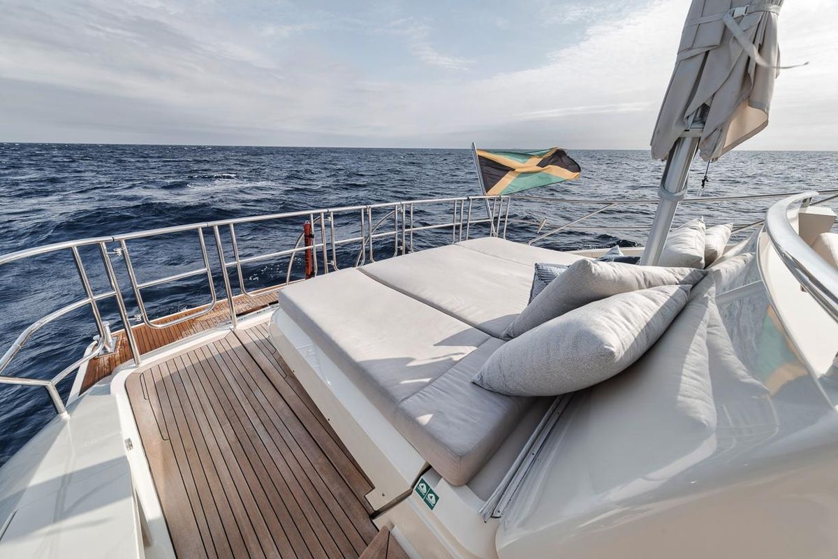 2006 Palmer Johnson 120 