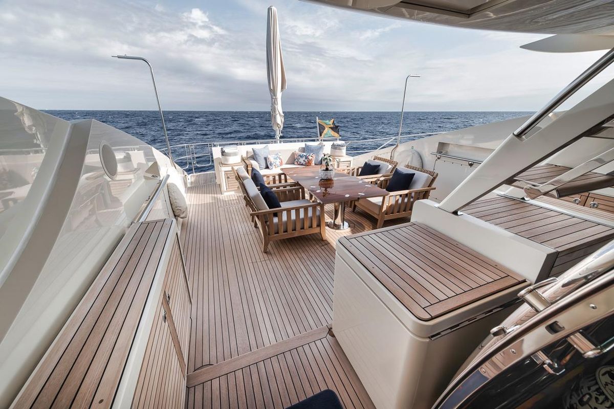 2006 Palmer Johnson 120 