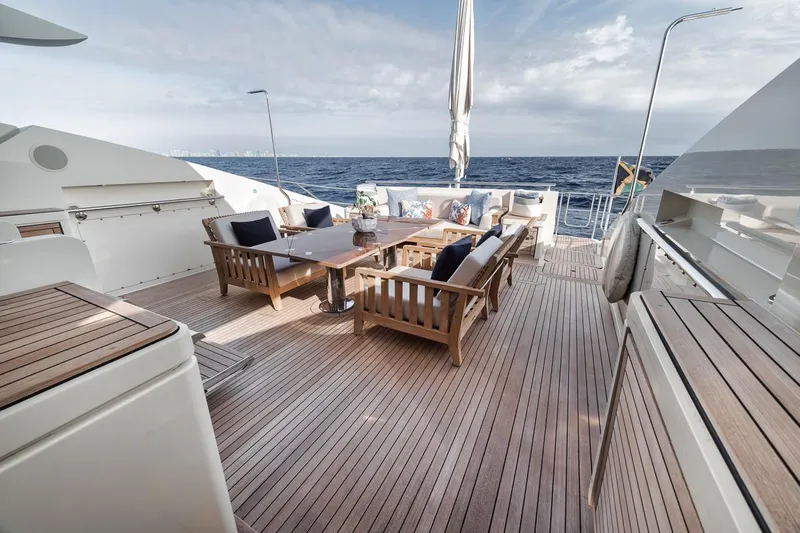 Burn Rate Yacht Photos Pics 