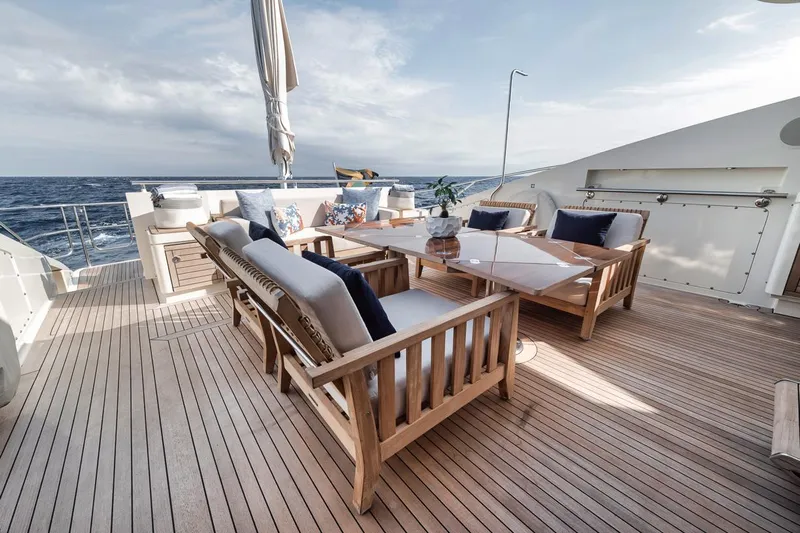 Burn Rate Yacht Photos Pics 