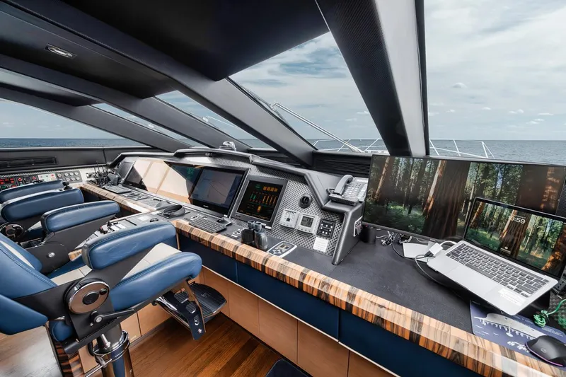 Burn Rate Yacht Photos Pics 